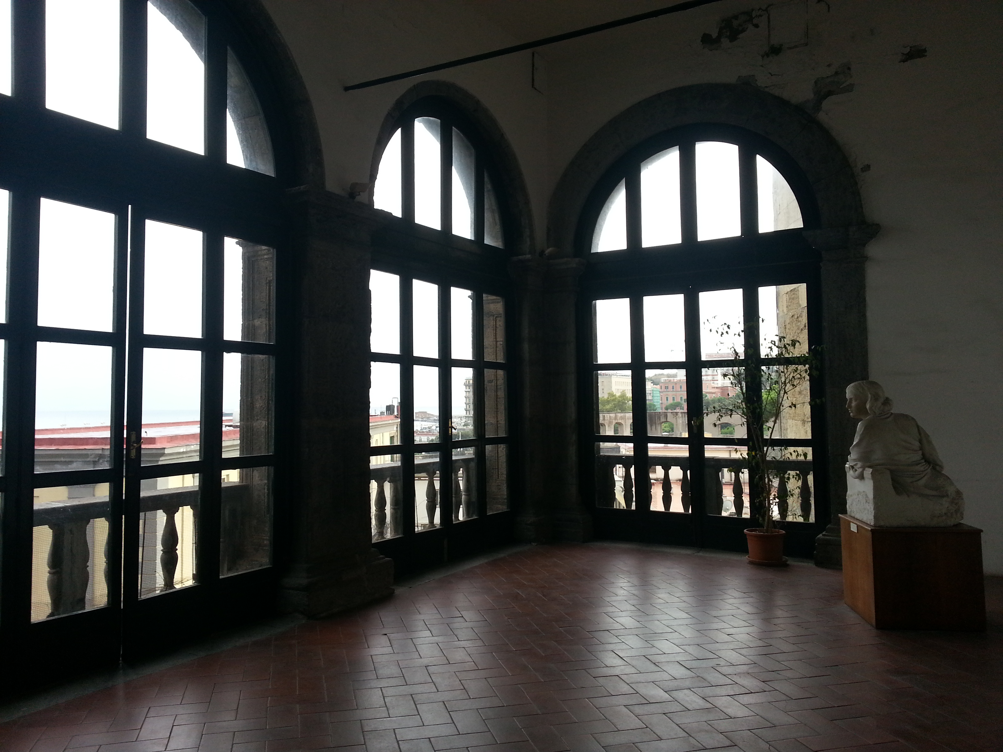 Interior of the gallery on the south front of the Castelnuovo, Naples. My own photograph (September 2012).